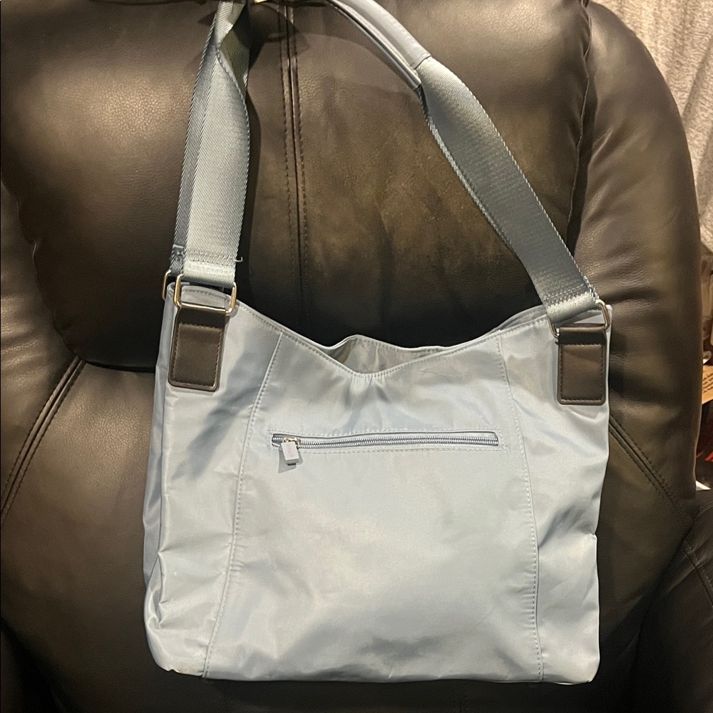 Chic Light Blue Shoulder Bag